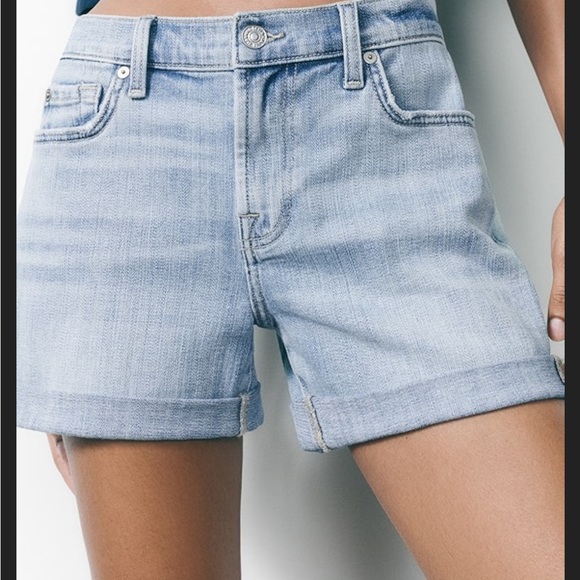 NWT 7 For All Mankind Mid Roll Jean Shorts Light Wash Size 27 - Picture 14 of 14